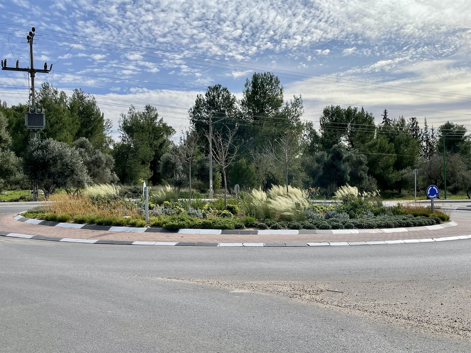 כיכר — כרמי יוסף